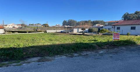 Terreno  Venda em Lustosa e Barrosas (Santo Estêvão),Lousada