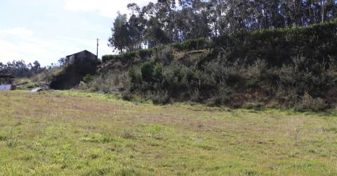 Lote de Terreno  Venda em Lustosa e Barrosas (Santo Estêvão),Lousada