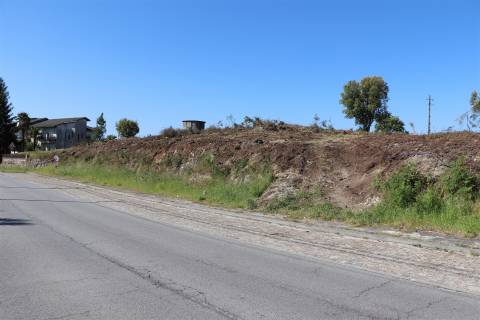 Lote de Terreno  Venda em Lustosa e Barrosas (Santo Estêvão),Lousada