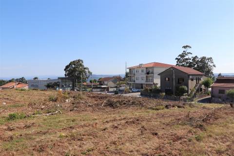 Lote de Terreno  Venda em Lustosa e Barrosas (Santo Estêvão),Lousada