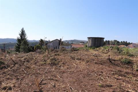 Lote de Terreno  Venda em Lustosa e Barrosas (Santo Estêvão),Lousada