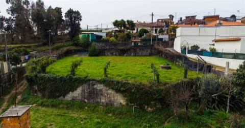 Terreno  Venda em Nogueira do Cravo e Pindelo,Oliveira de Azeméis