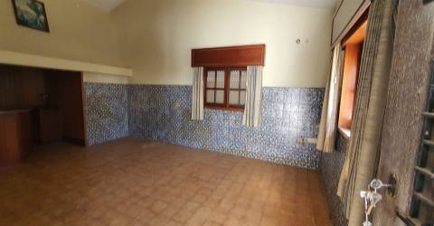 FANTÁSTICA QUINTINHA NO CENTRO DE VILA NOVA DE GAIA!