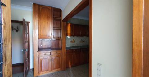 FANTÁSTICA QUINTINHA NO CENTRO DE VILA NOVA DE GAIA!