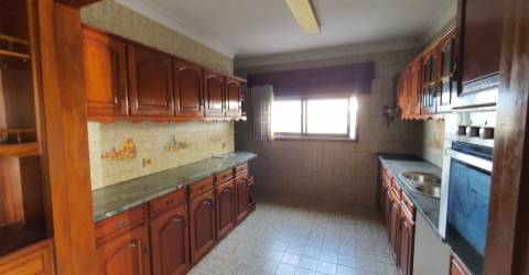 FANTÁSTICA QUINTINHA NO CENTRO DE VILA NOVA DE GAIA!