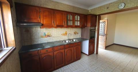 FANTÁSTICA QUINTINHA NO CENTRO DE VILA NOVA DE GAIA!