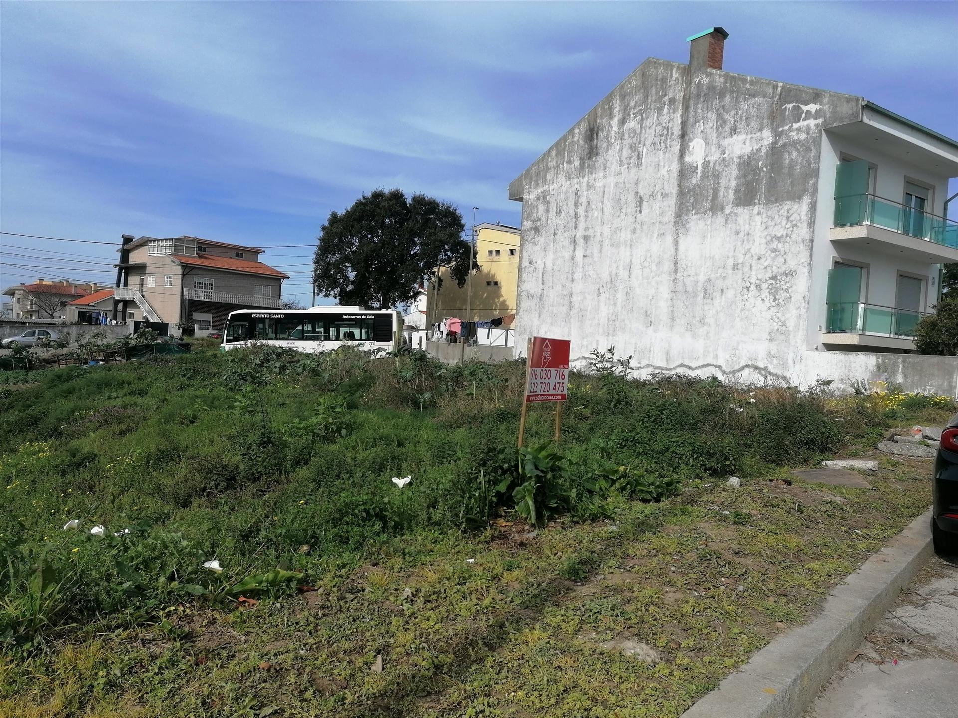 Terreno na Praia de Canidelo.