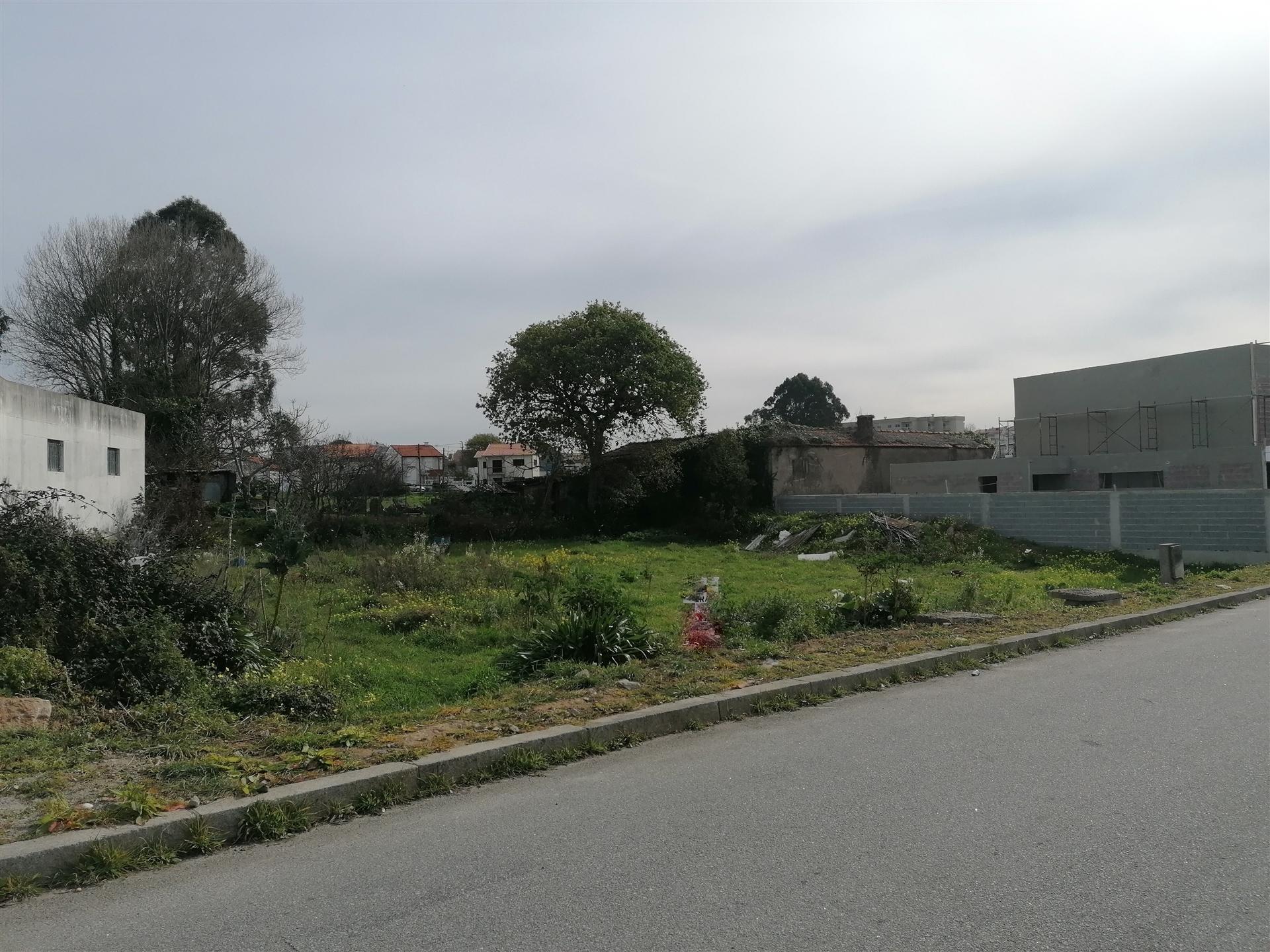 Terreno na Praia de Canidelo.