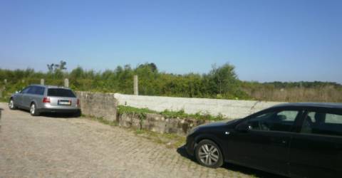 TERRENO PARA CONSTRUÇÃO EM GRIJO.