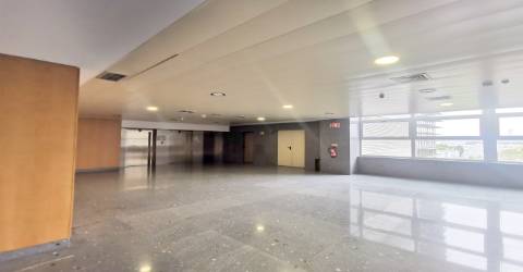 Escritórios no Centro da Maia!