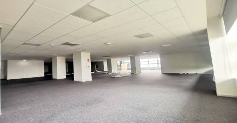 Escritórios no Centro da Maia!