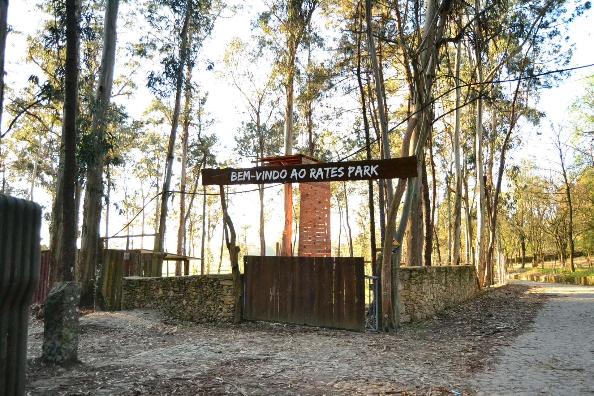 Lote de Terreno para venda em Rates.