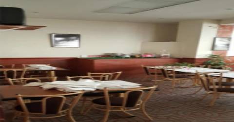 Loja com 298 m2 próximo da praia para restauração. Póvoa de Varzim &#124; Nova Imobiliária