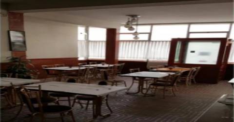 Loja com 298 m2 próximo da praia para restauração. Póvoa de Varzim &#124; Nova Imobiliária