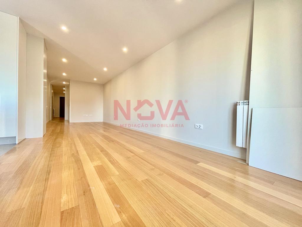 Apartamento T4 NOVO na Póvoa de Varzim