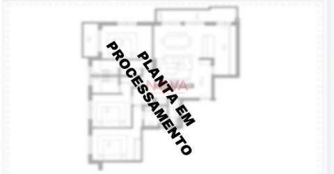 Moradia em banda tipo T4 no centro da cidade &#124; NOVA Imobiliária