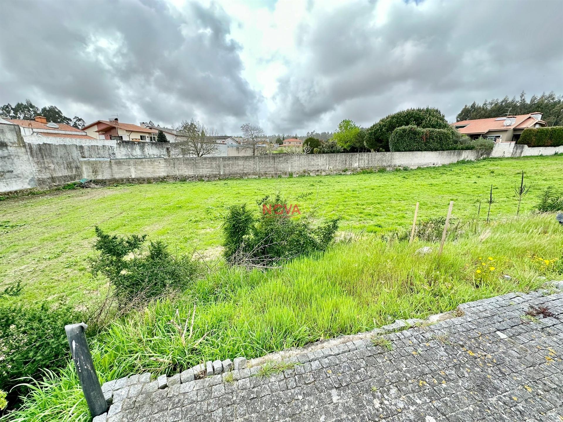 Lote de Terreno  Venda em Castêlo da Maia,Maia