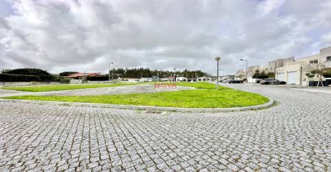 Lote de Terreno  Venda em Castêlo da Maia,Maia