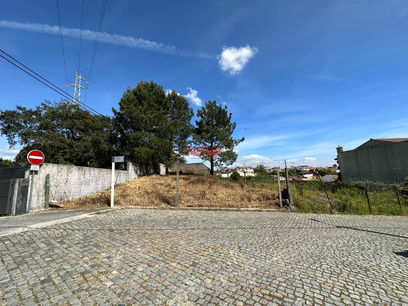 Terreno Para Construção  Venda em Pedrouços,Maia