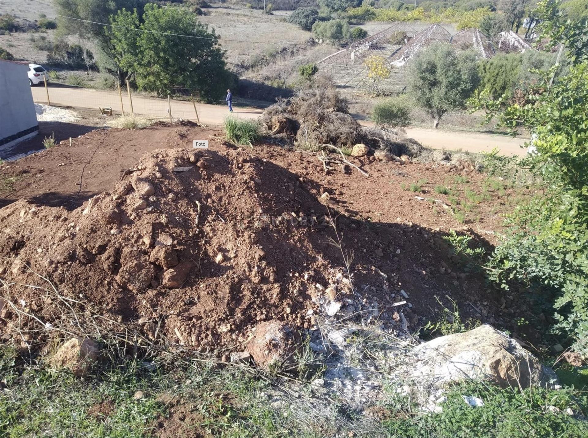 Lote de Terreno Urbano a 10 minutos de Alvor