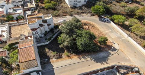 Moradia T3 com piscina, Lagoa (Algarve)