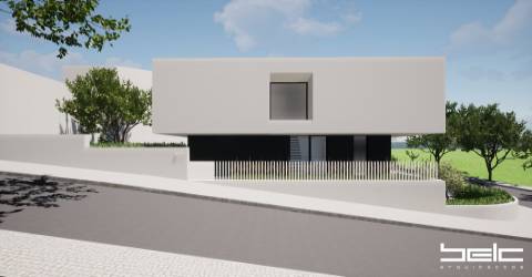 Moradia T3 com piscina, Lagoa (Algarve)