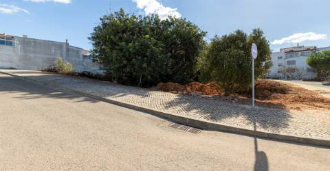 Moradia T3 com piscina, Lagoa (Algarve)