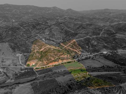 Moradia e Terrenos, Alferce, Monchique, silves,Algarve