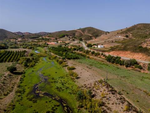 Moradia e Terrenos, Alferce, Monchique, silves,Algarve