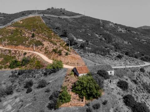 Moradia e Terrenos, Alferce, Monchique, silves,Algarve