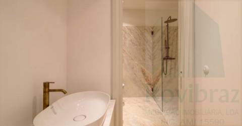 Apartamento T4 Venda em Cedofeita, Santo Ildefonso, Sé, Miragaia, São Nicolau e Vitória,Porto