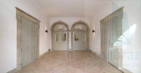 Apartamento T4 Venda em Cedofeita, Santo Ildefonso, Sé, Miragaia, São Nicolau e Vitória,Porto