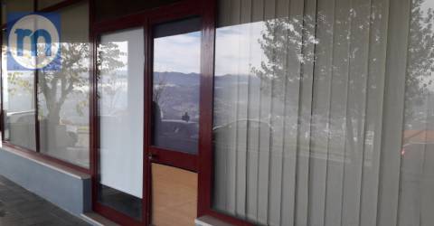 Loja  Arrendamento em Amarante (São Gonçalo), Madalena, Cepelos e Gatão,Amarante