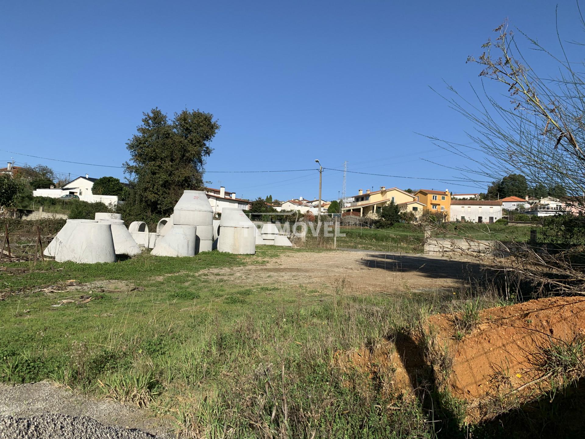 Terreno plano para construção, em São Roque