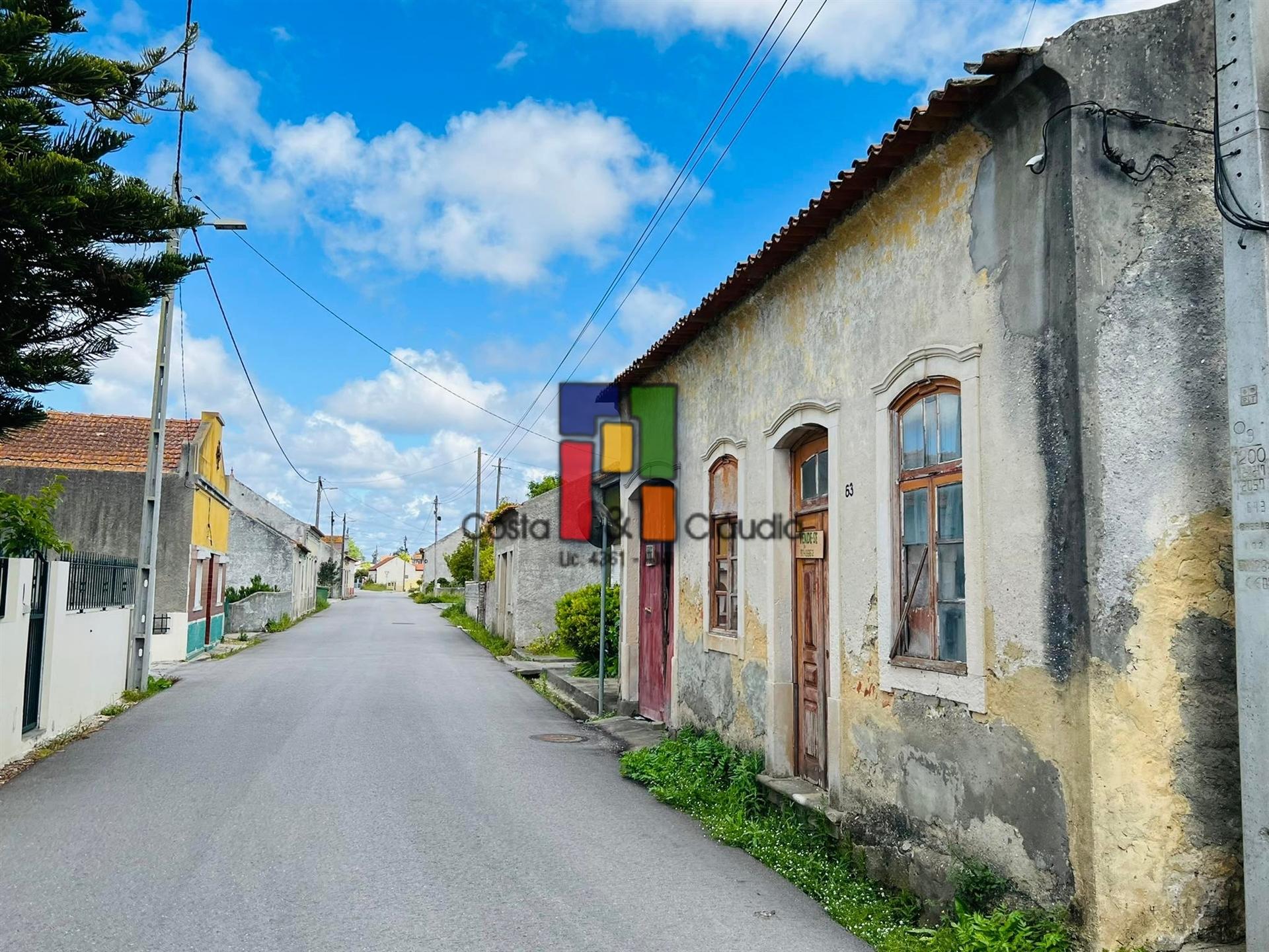 Moradia Devoluta T2 Venda em Mira,Mira