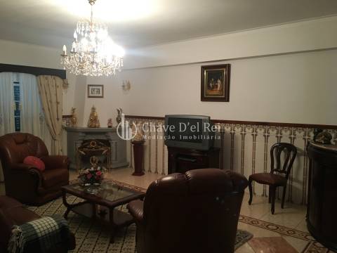 Moradia Isolada T5 Venda em Santos Evos,Viseu