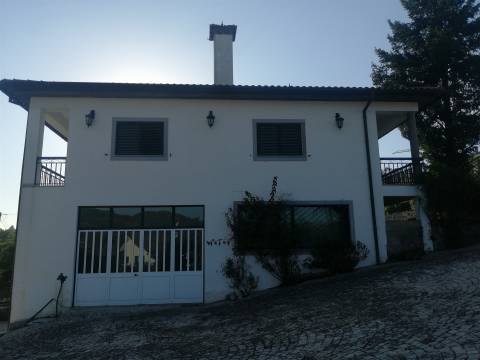 Moradia Isolada T5 Venda em Santos Evos,Viseu