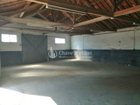 Armazém  Venda em Silgueiros,Viseu