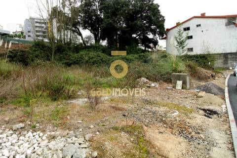 Terreno Para Construção  Venda em Oliveira de Azeméis, Santiago de Riba-Ul, Ul, Macinhata da Seixa e Madail,Oliveira de Azeméis