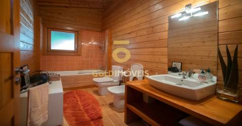 Quinta >=T10 Venda em Oliveira de Azeméis, Santiago de Riba-Ul, Ul, Macinhata da Seixa e Madail,Oliveira de Azeméis