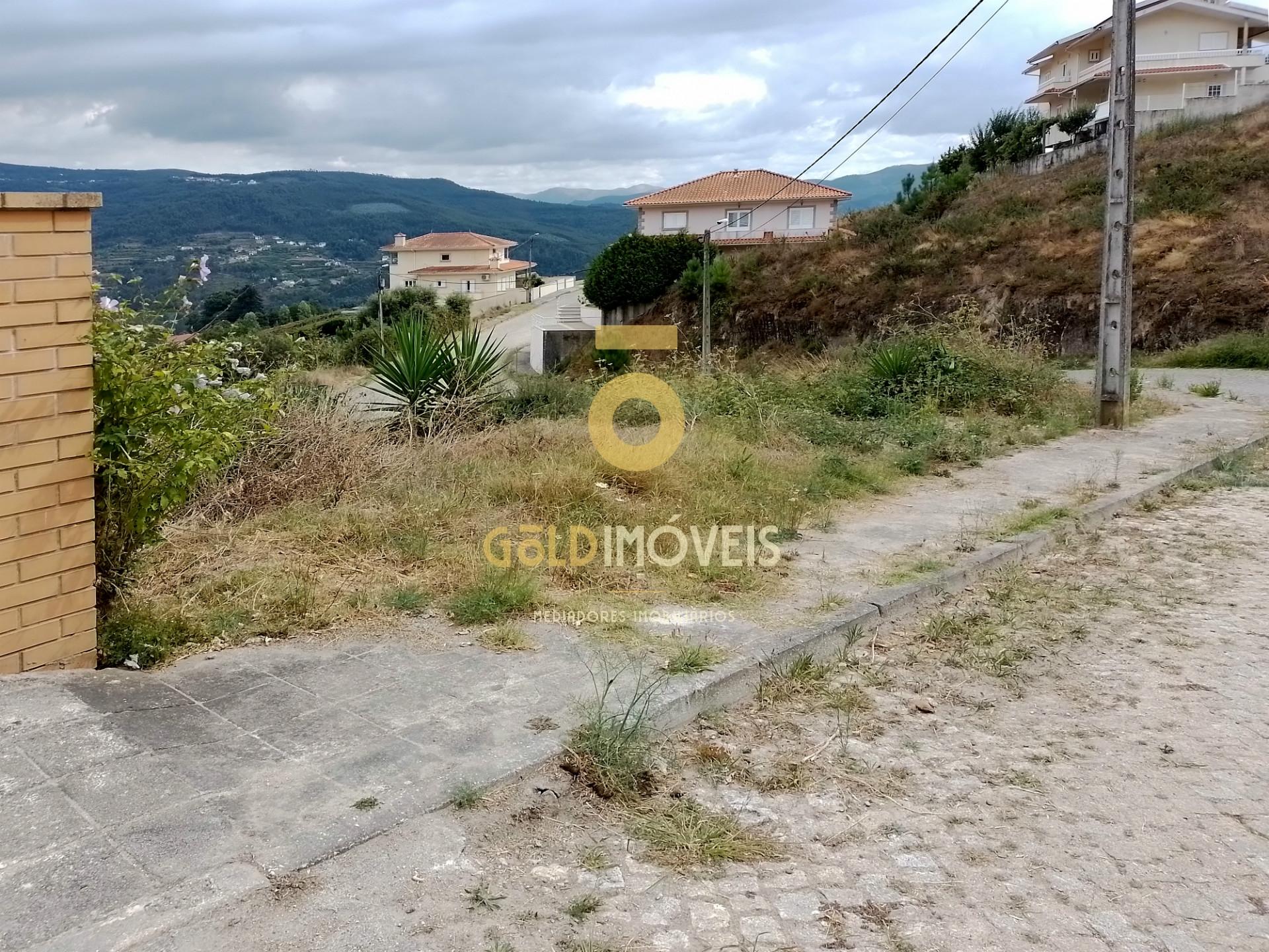 Lote de Terreno, Bairros, Castelo de Paiva