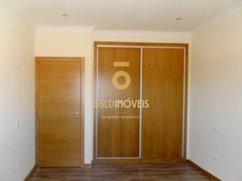 Moradia T3 Venda em Duas Igrejas,Paredes