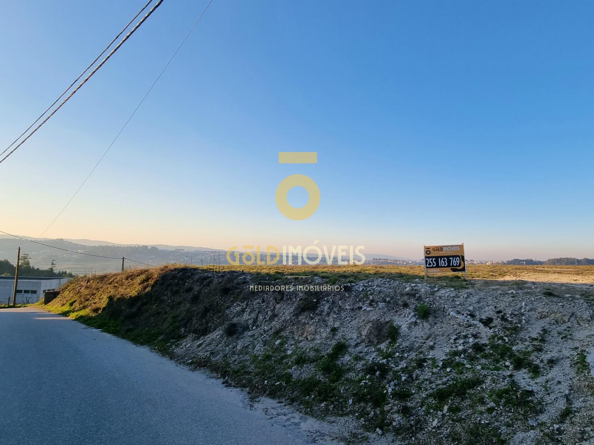 Terreno Para Construção  Venda em Figueiró (Santiago e Santa Cristina),Amarante