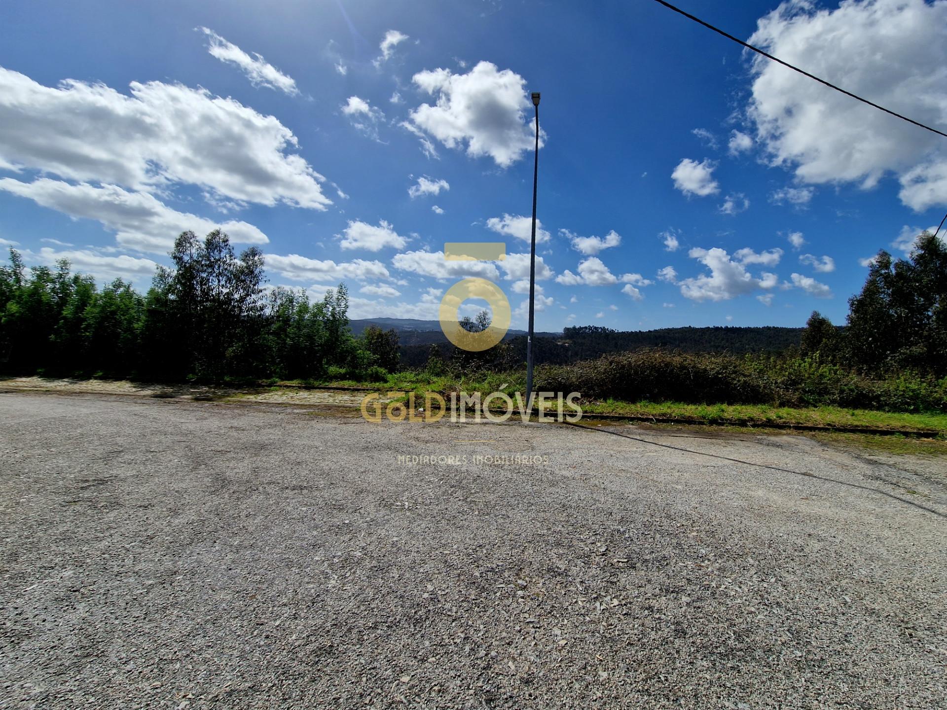 Lote de Terreno para construço em Canedo - Santa Maria da Feira