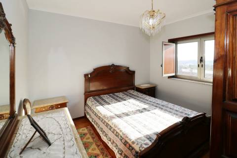 Moradia T5 Venda em Esqueiros, Nevogilde e Travassós,Vila Verde