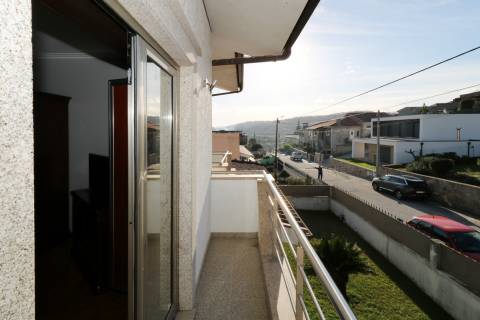 Moradia T5 Venda em Esqueiros, Nevogilde e Travassós,Vila Verde