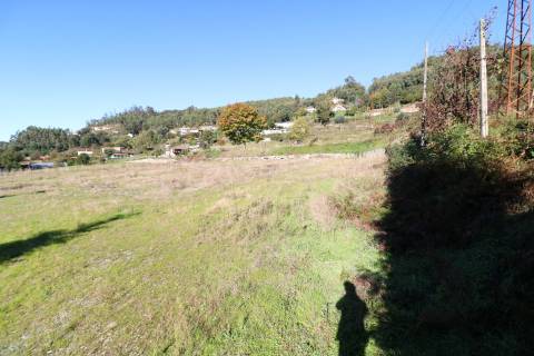 Terreno  Venda em Morreira e Trandeiras,Braga