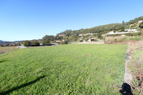Terreno  Venda em Morreira e Trandeiras,Braga