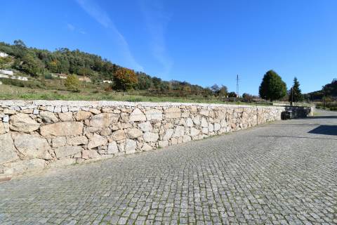 Terreno  Venda em Morreira e Trandeiras,Braga