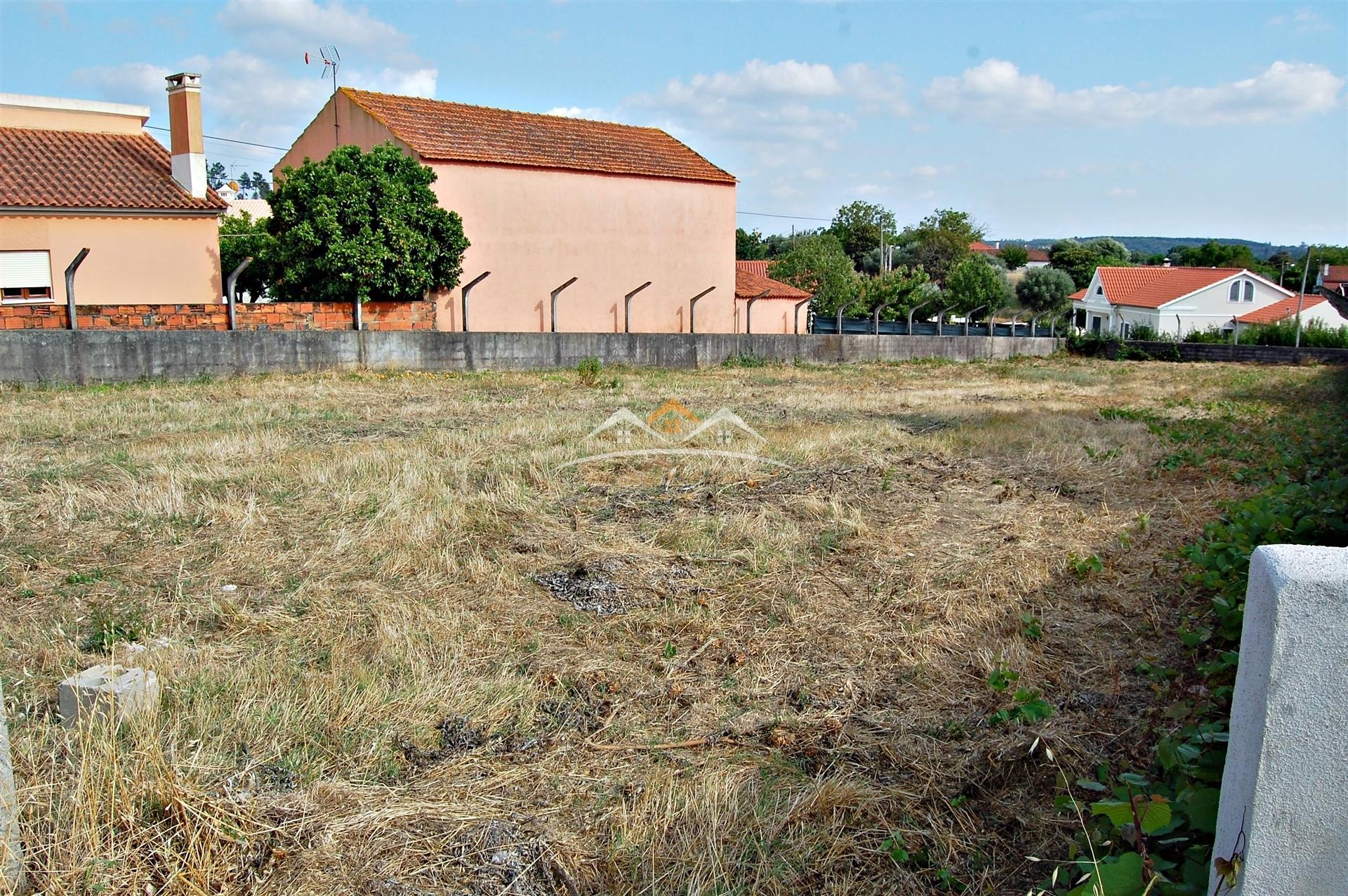 Terreno com viabilidade de construção